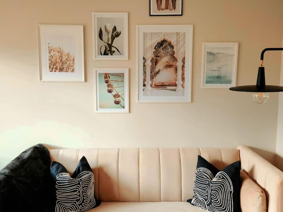 Modern 5 Bedroom Townhouse With Free Parking Glasgow Luaran gambar