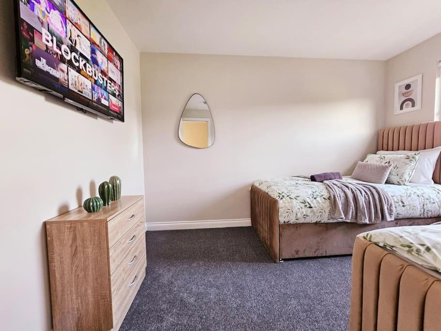 Modern 5 Bedroom Townhouse With Free Parking Glasgow Luaran gambar