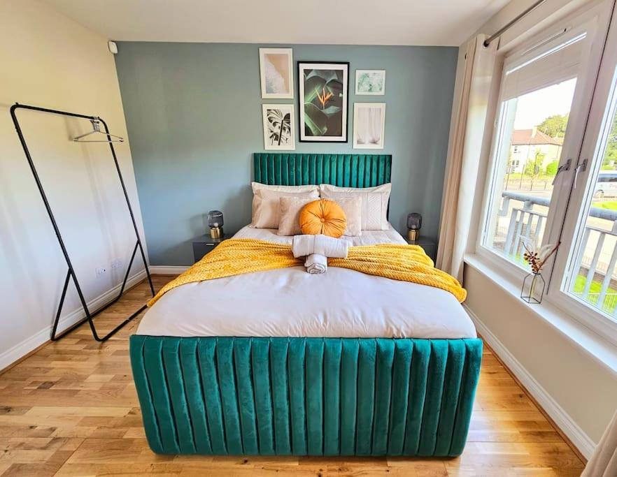 Modern 5 Bedroom Townhouse With Free Parking Glasgow Luaran gambar