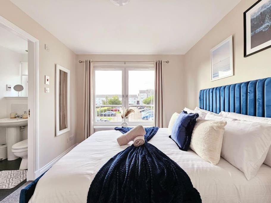 Modern 5 Bedroom Townhouse With Free Parking Glasgow Luaran gambar